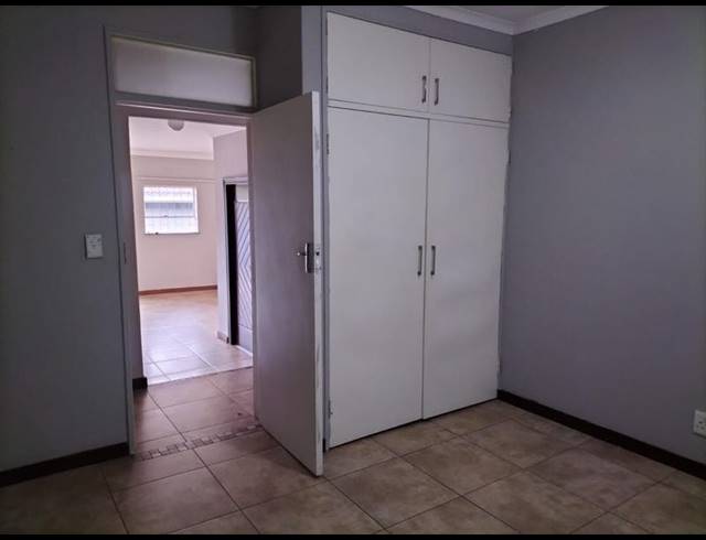 4 BEDROOM PROPERTY TO RENT IN BIRCH ACRES